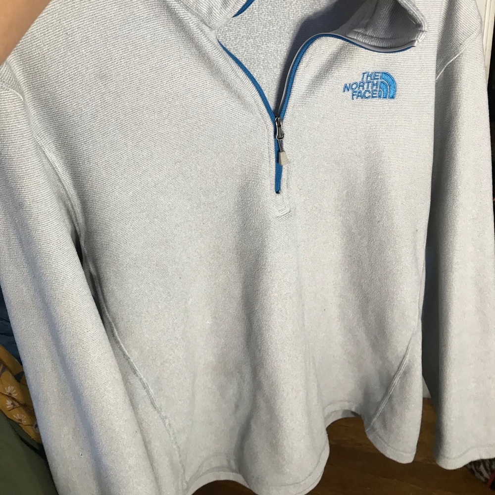 North face sweater